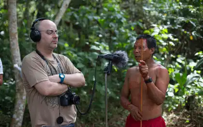 León David Cobo, el artista sonoro que revitaliza las lenguas indígenas